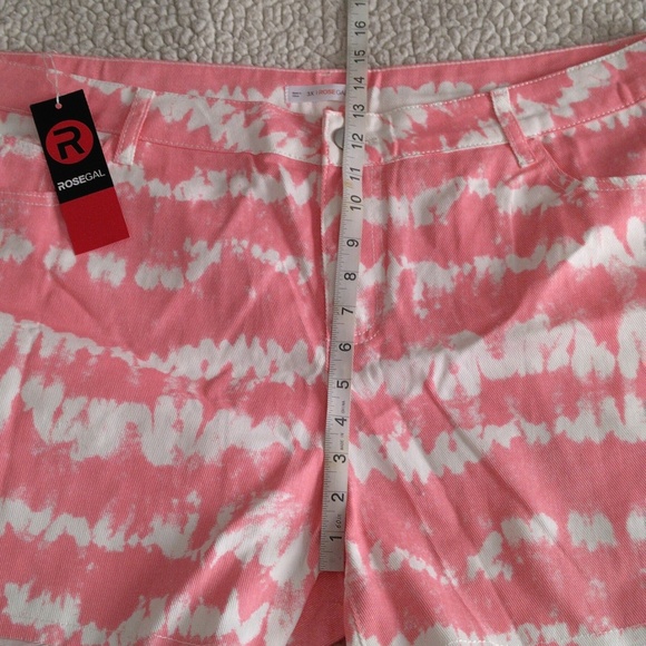 NWT Rosegal 3X/US 20 Pink White Tie Dye Lightweight Denim Distressed Hem… - Picture 8 of 14